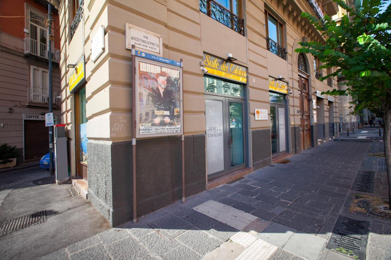 Suite Dei Catalani Naples Exterior photo